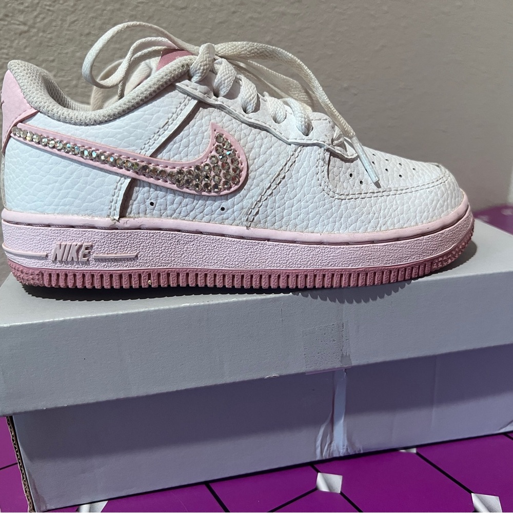 Nike Kids White and Pink Sneakers